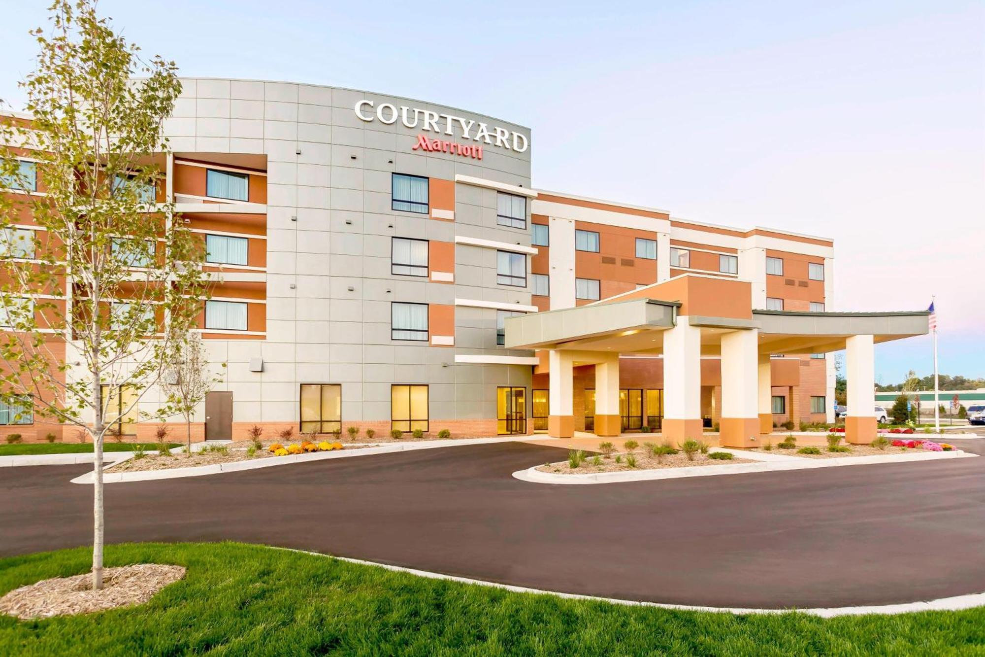 Courtyard By Marriott Kalamazoo Portage Экстерьер фото