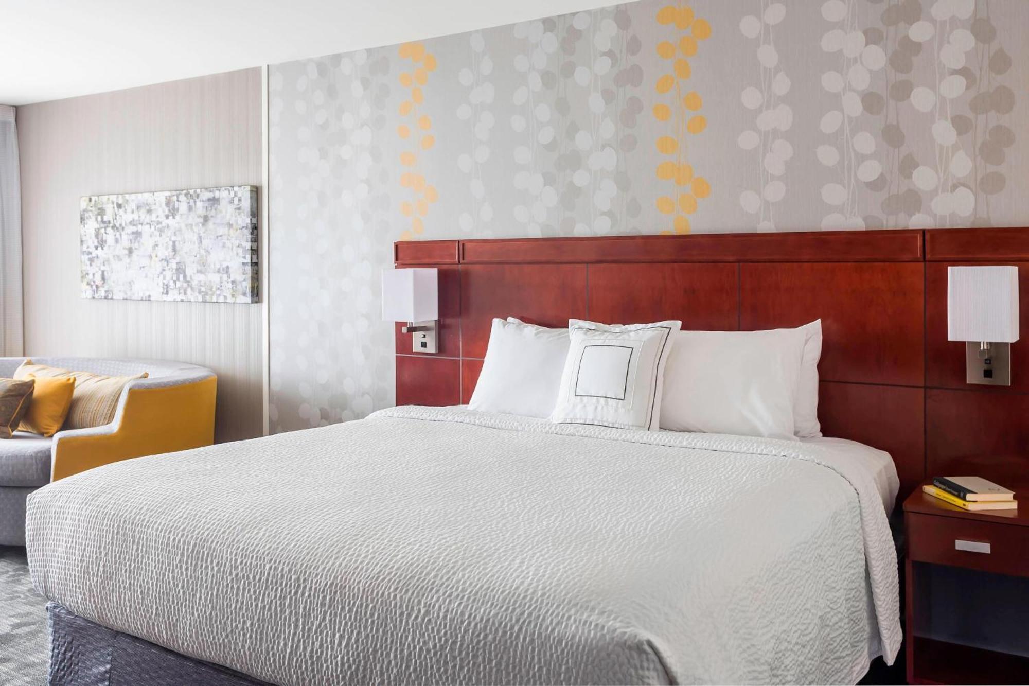 Courtyard By Marriott Kalamazoo Portage Экстерьер фото