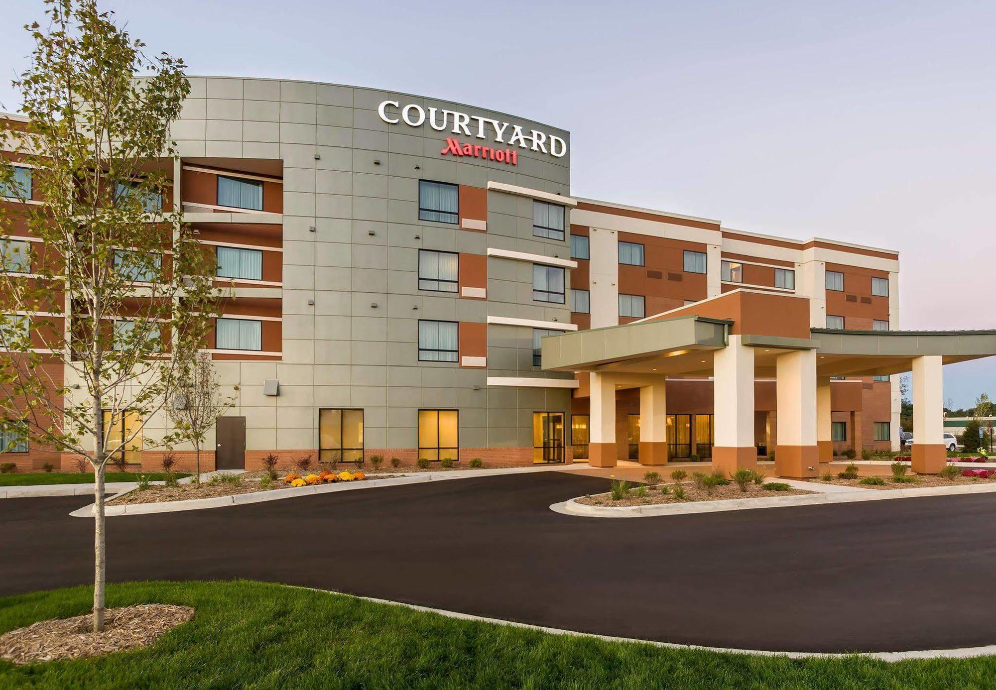 Courtyard By Marriott Kalamazoo Portage Экстерьер фото